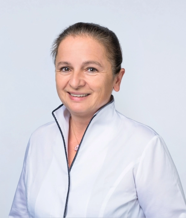 Dr. med. dent. Elke Mutzbauer